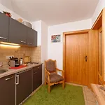 Daire Alpen-chalet-sol-alpium