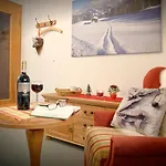 Alpen-chalet-sol-alpium *
