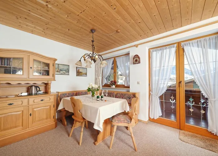 Alpen-chalet-sol-alpium Apartamento